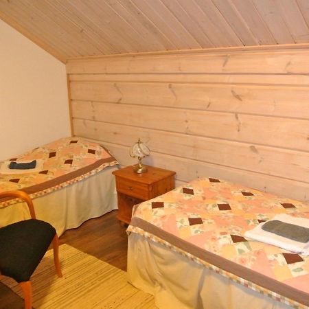 Guest House Haapaniemen Hirsikartano Idensalmi Eksteriør bilde