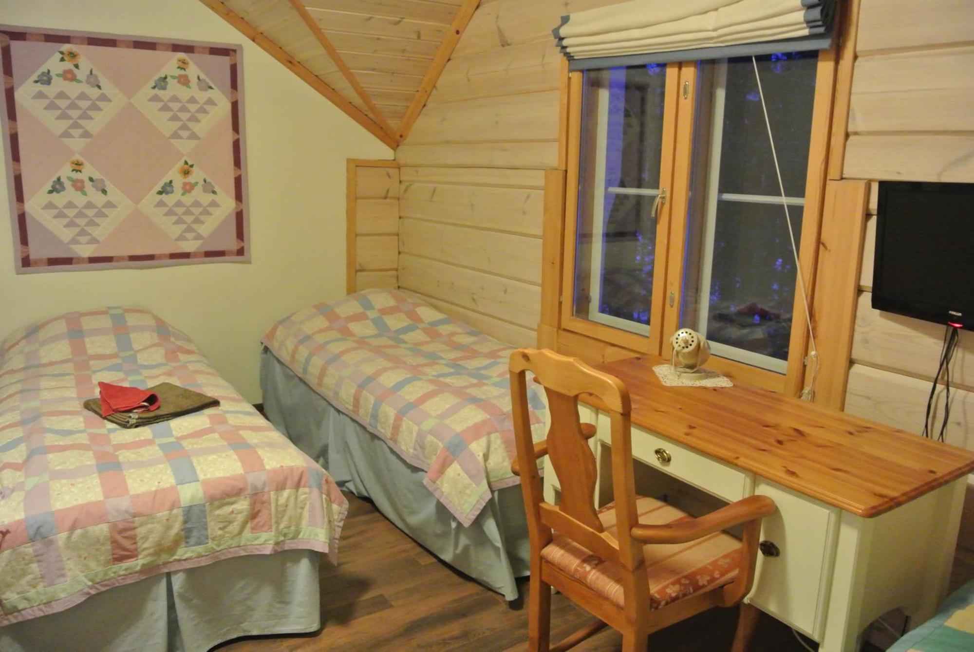 Guest House Haapaniemen Hirsikartano Idensalmi Eksteriør bilde